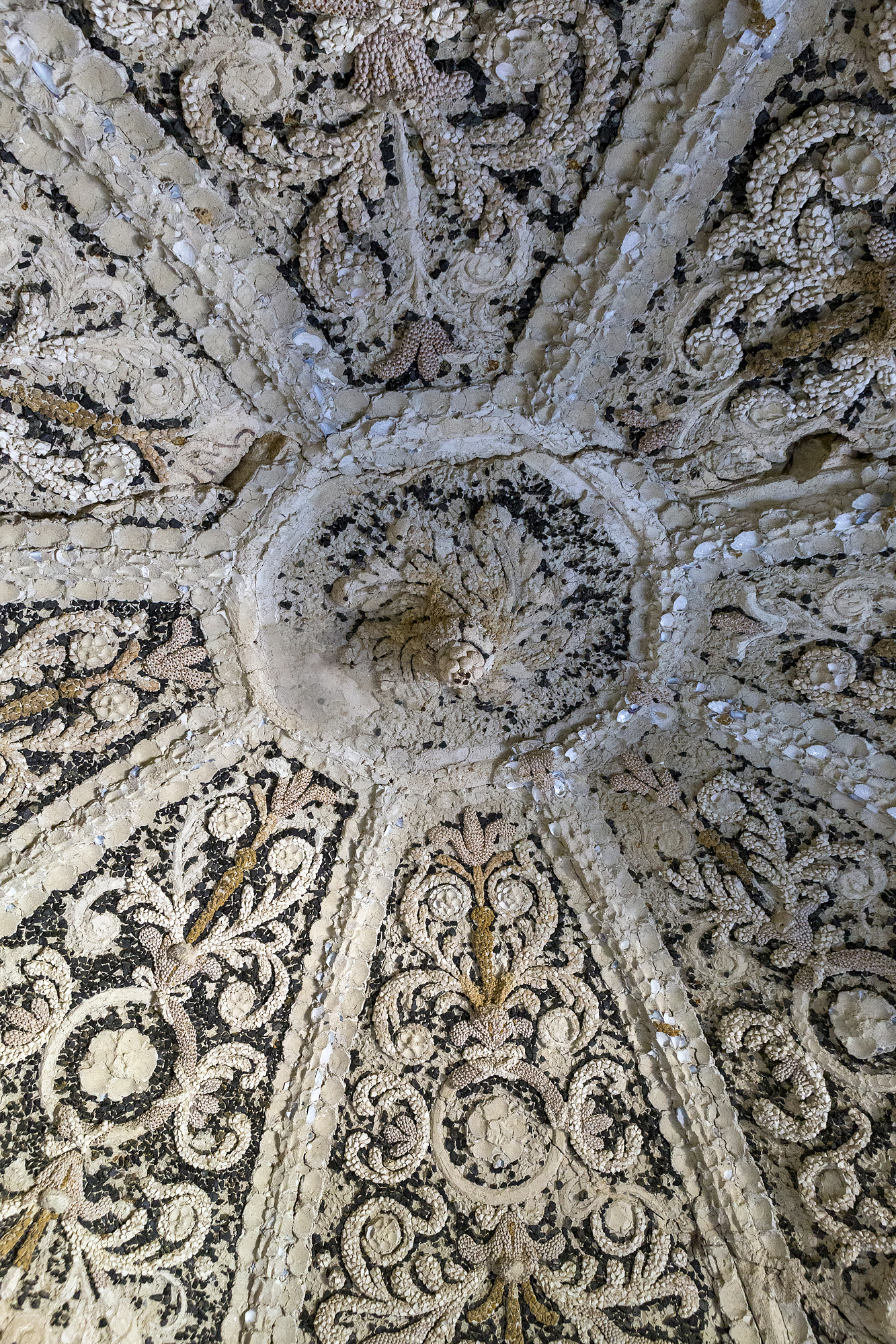 Sculpted ceiling